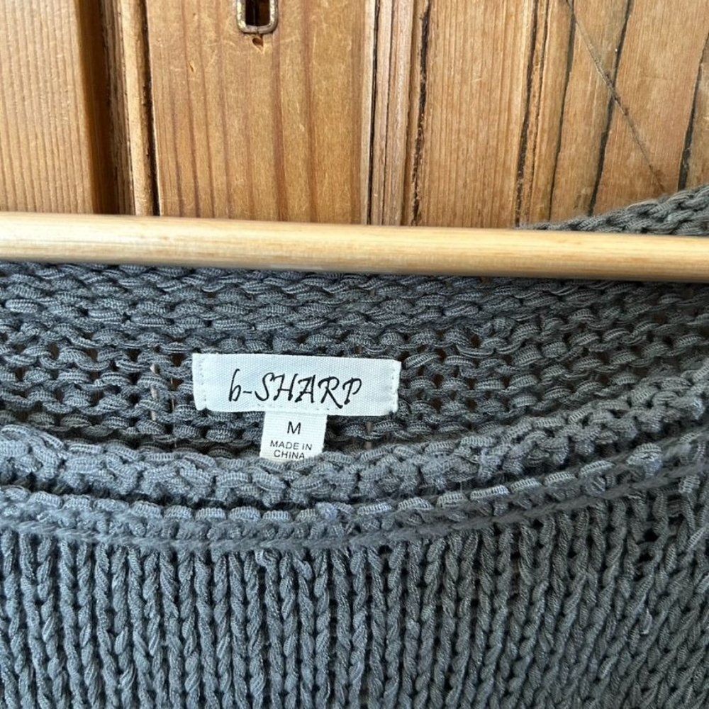 b - Sharp Medium Gray Knit Sweater Puff Balls Chunky - Picture 4 of 13
